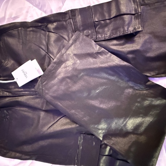 Vervet Astonished high rise coated cargo straight jeans - Picture 3 of 4